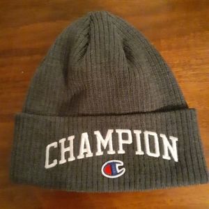 Mens Champion grey winter hat beanie